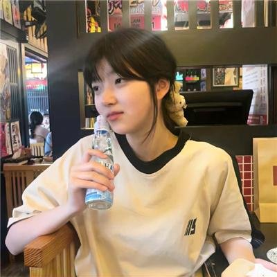 玫瑰园里的老少爷们儿